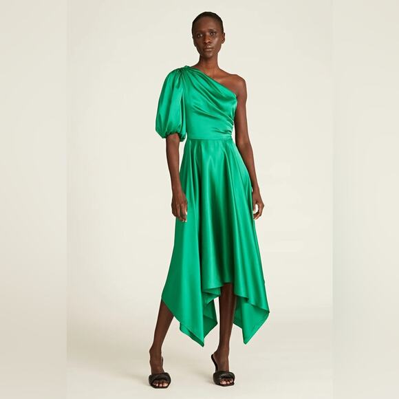 AMUR Dresses & Skirts - AMUR NWT Yaretzi One Shoulder Dress Size 2